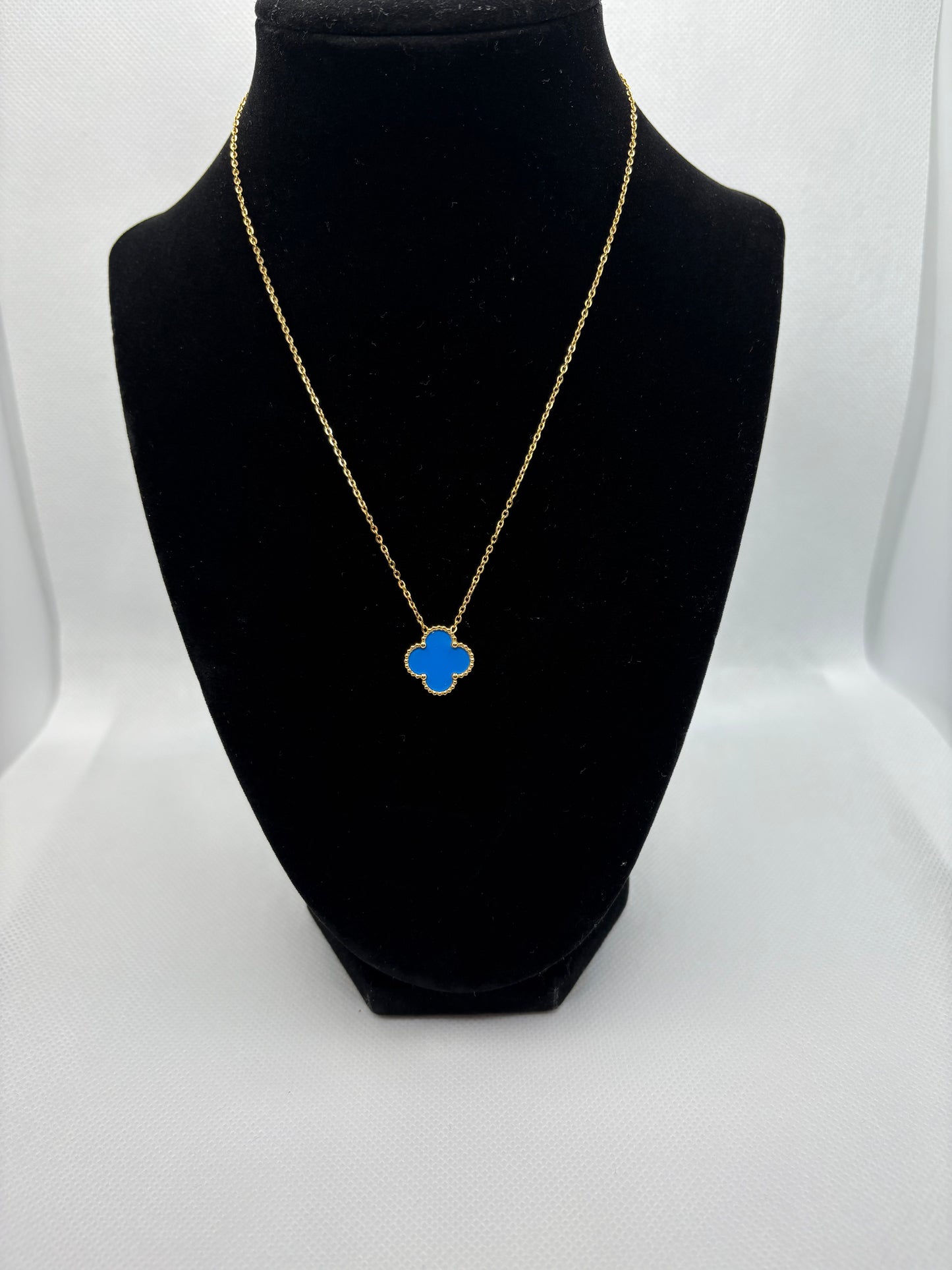 Blue clover necklace