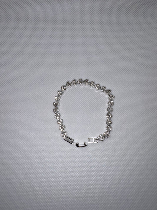 Heart tennis bracelet
